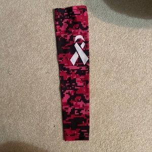 Breast cancer compression arm sleeve